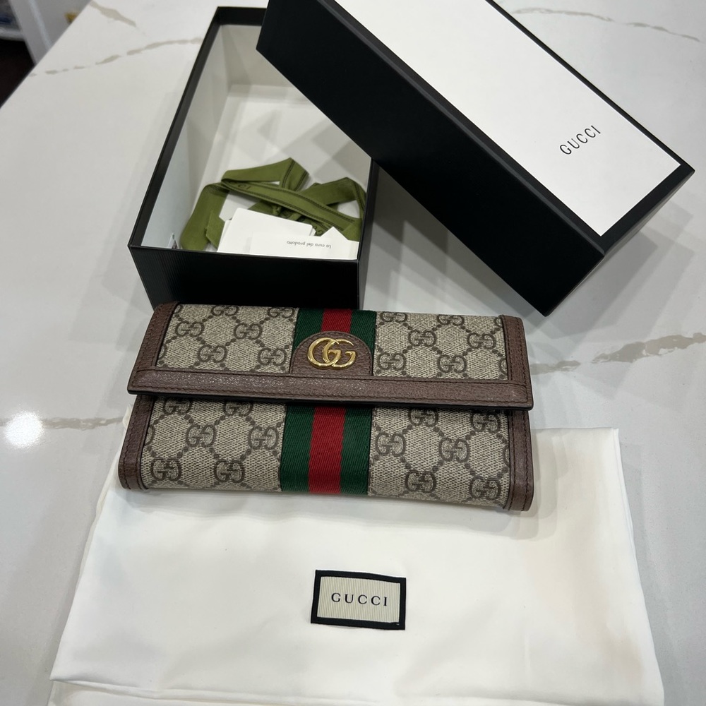 Gucci wallet